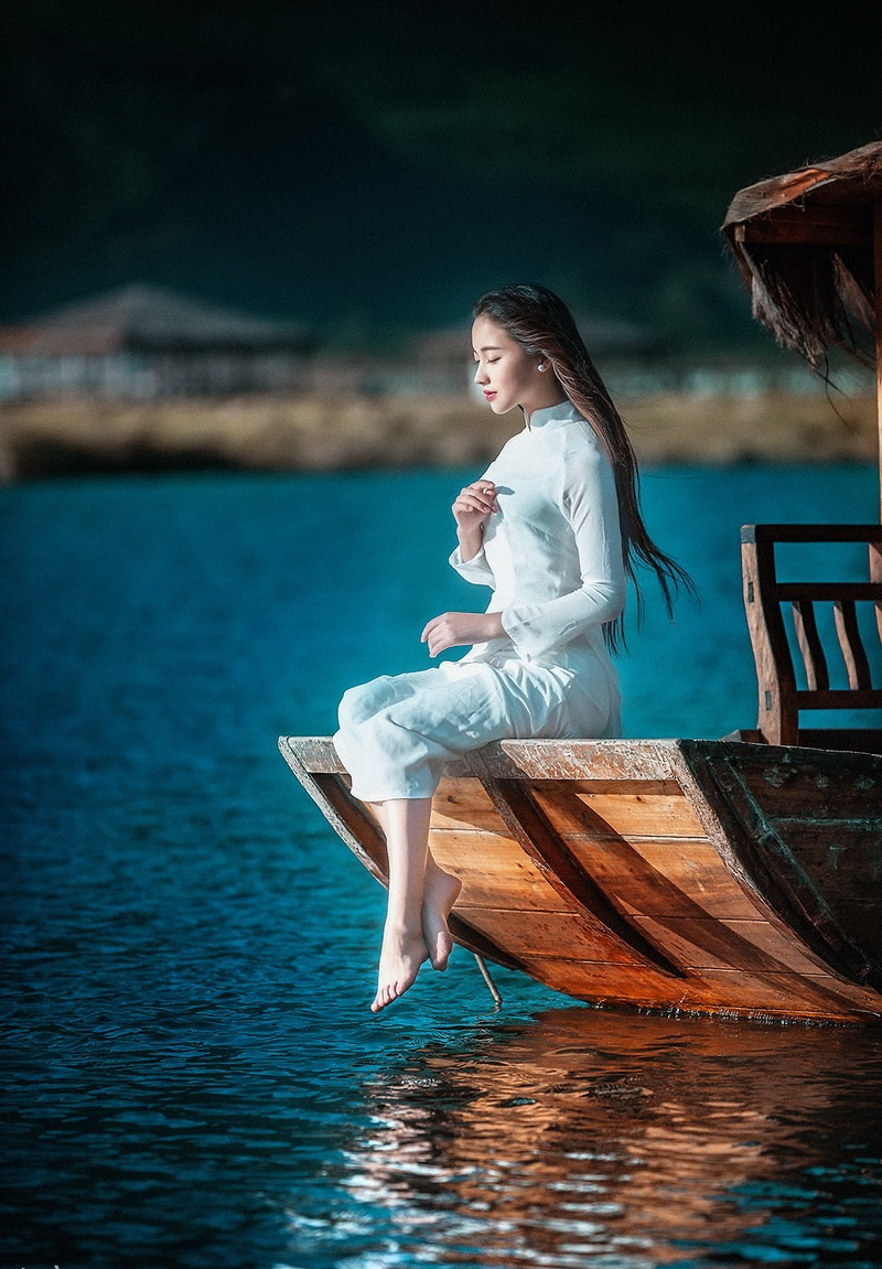 动漫美女抠13_: 看似无关的小事，是否隐藏着更大的危机？